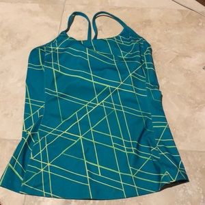 Workout tank top